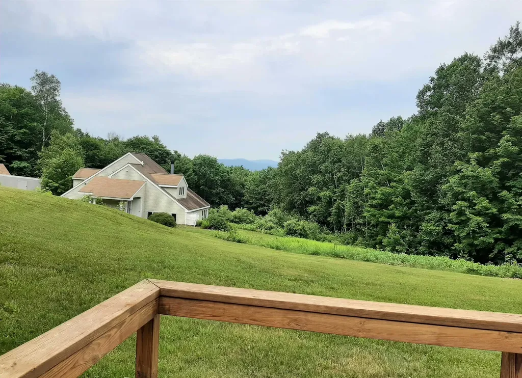 16 Bear Chase Road Thornton NH 03285