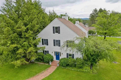 40 Norwich Meadows Norwich VT 05055