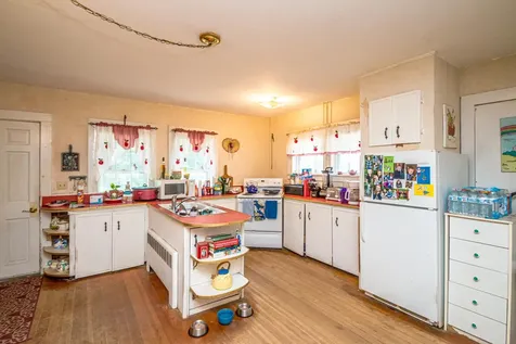 815 West Side Road Conway NH 03818