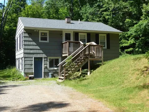 1127 Concord Stage Road Weare NH 03281