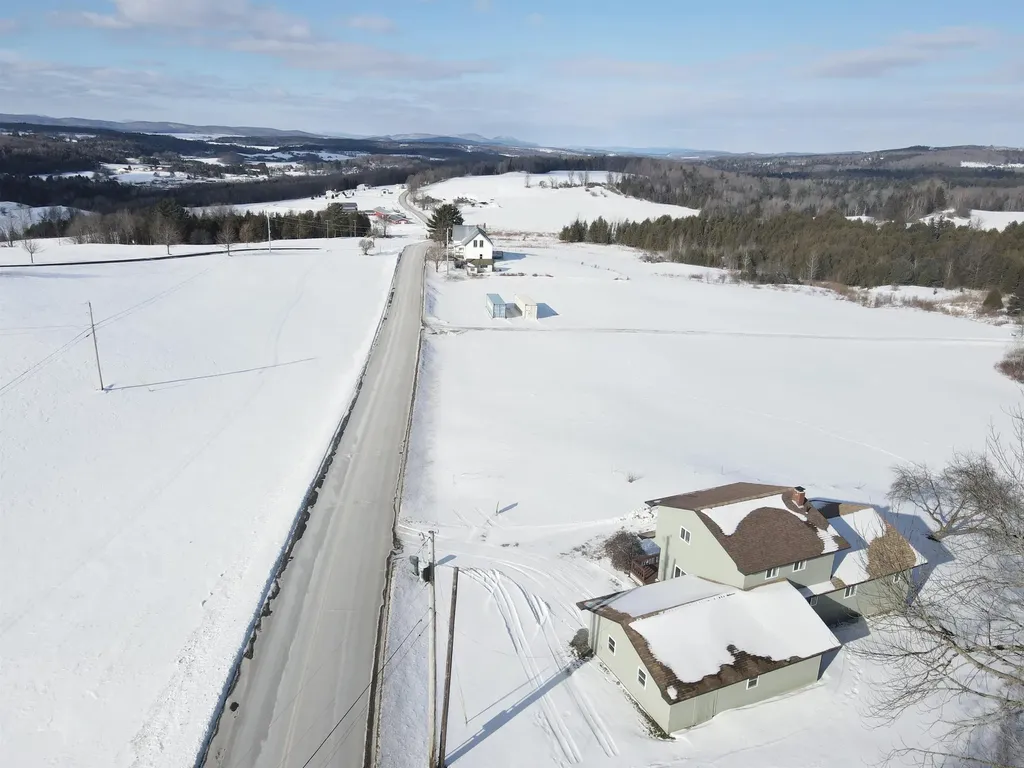2466 Maple Hill Road Barton, VT Real Estate MLS 5000733