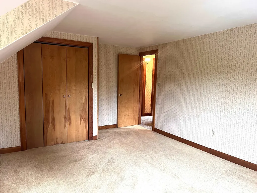 14 Carolyn Lane Swanzey NH 03446