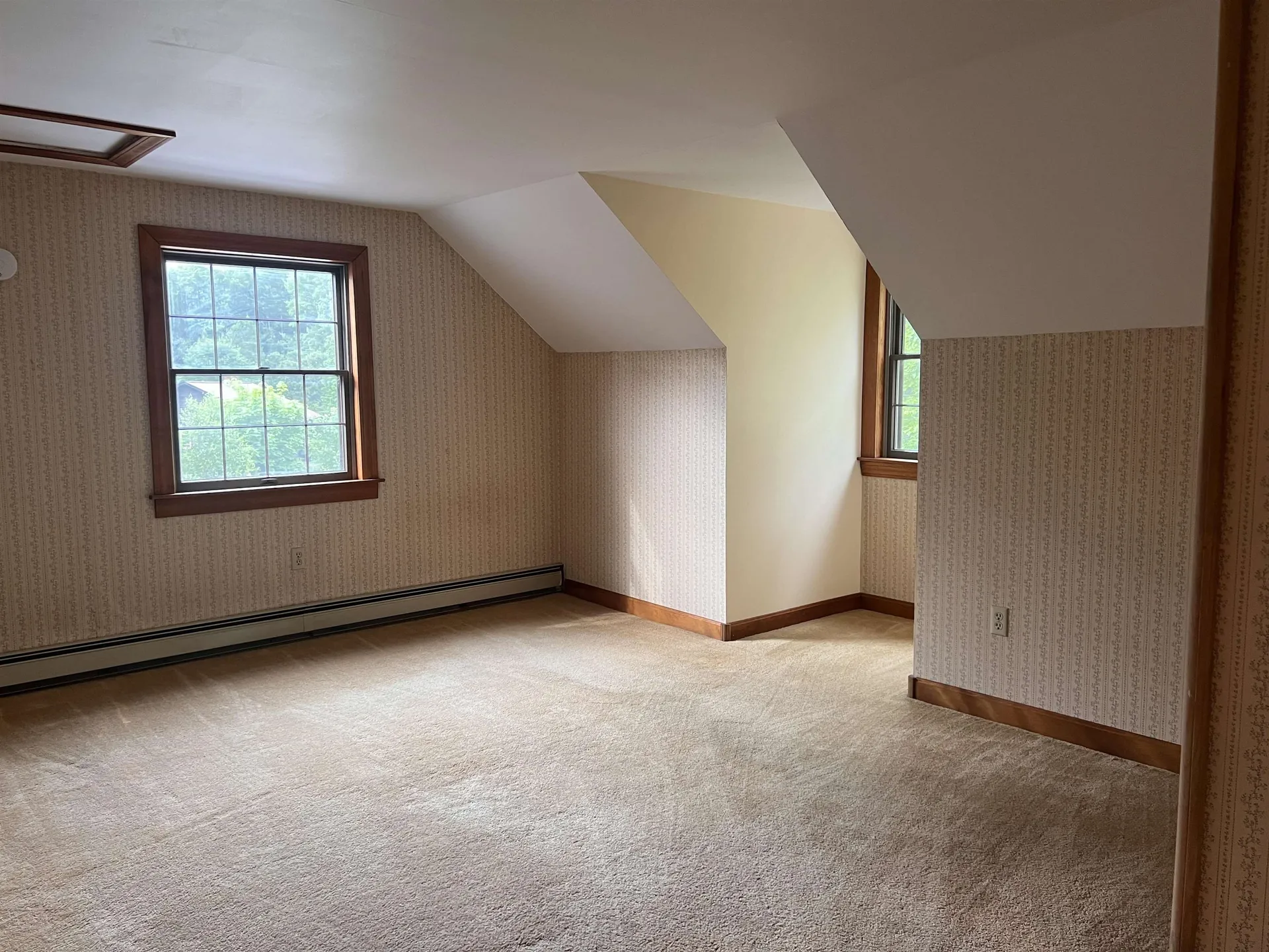 14 Carolyn Lane Swanzey NH 03446