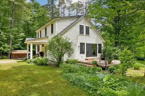 405 Church Street Chester VT 05143