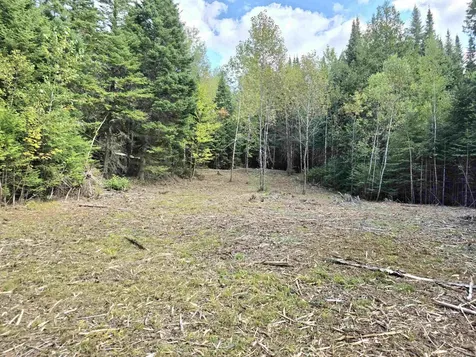 Cricket Lane Colebrook NH 03576