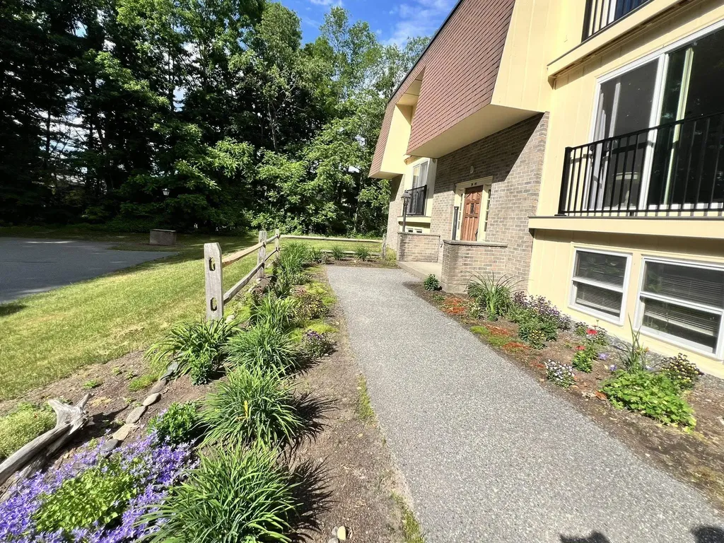 35 Seminary Hill Lebanon NH 03766