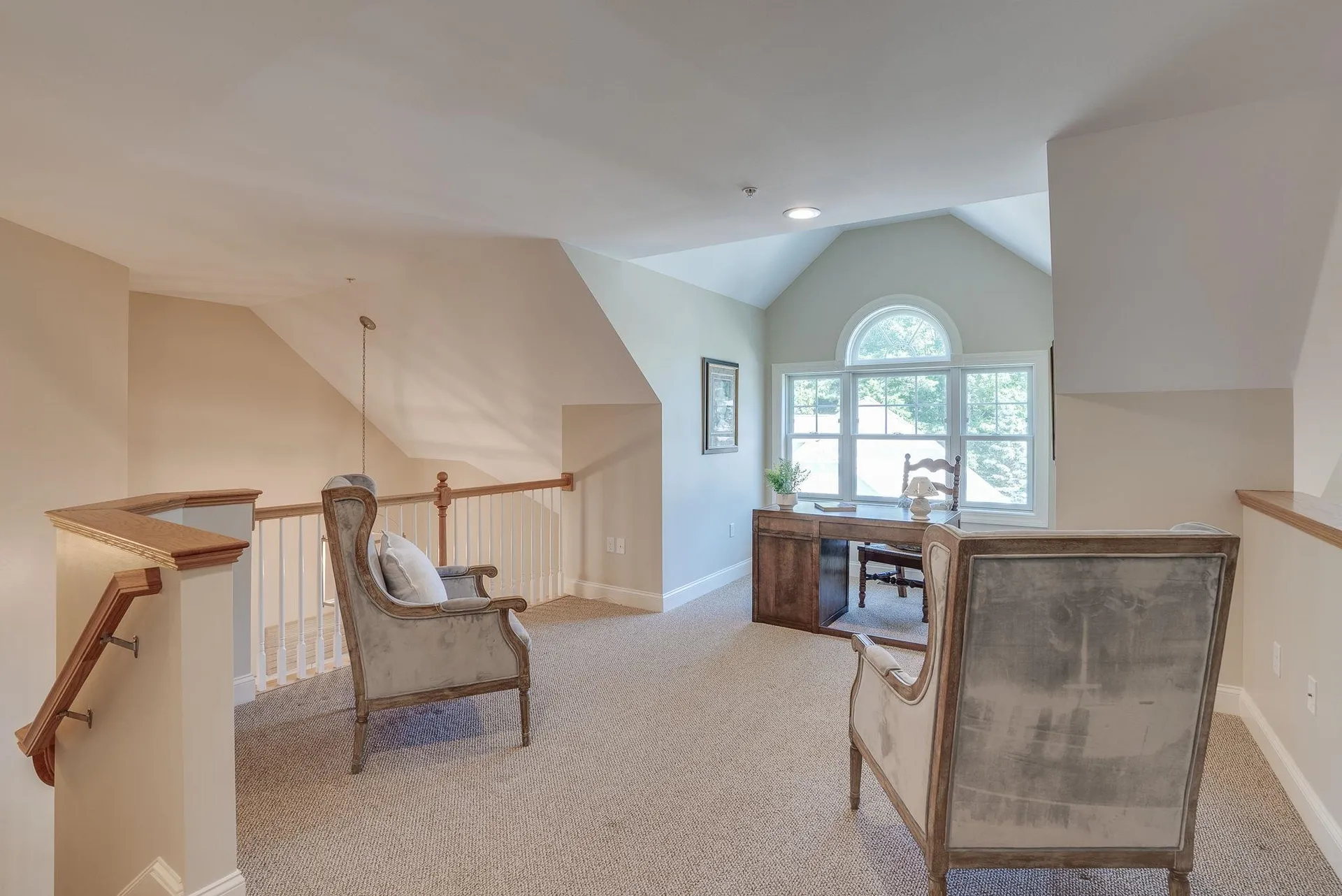 10 Metea Lane Bedford NH 03110