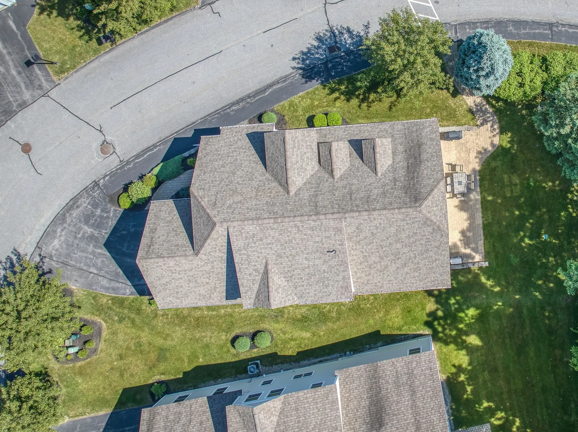 10 Metea Lane Bedford NH 03110