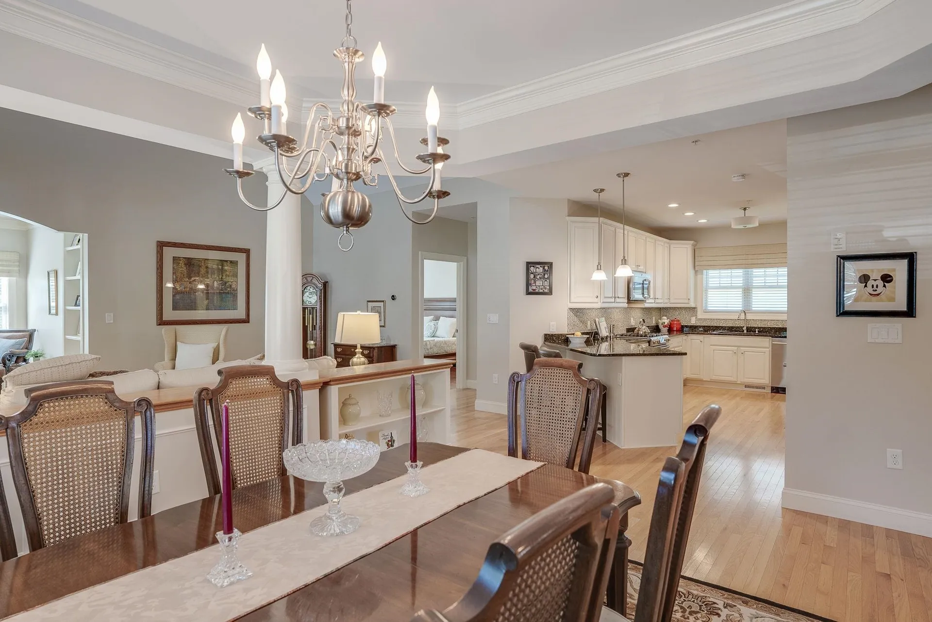 10 Metea Lane Bedford NH 03110