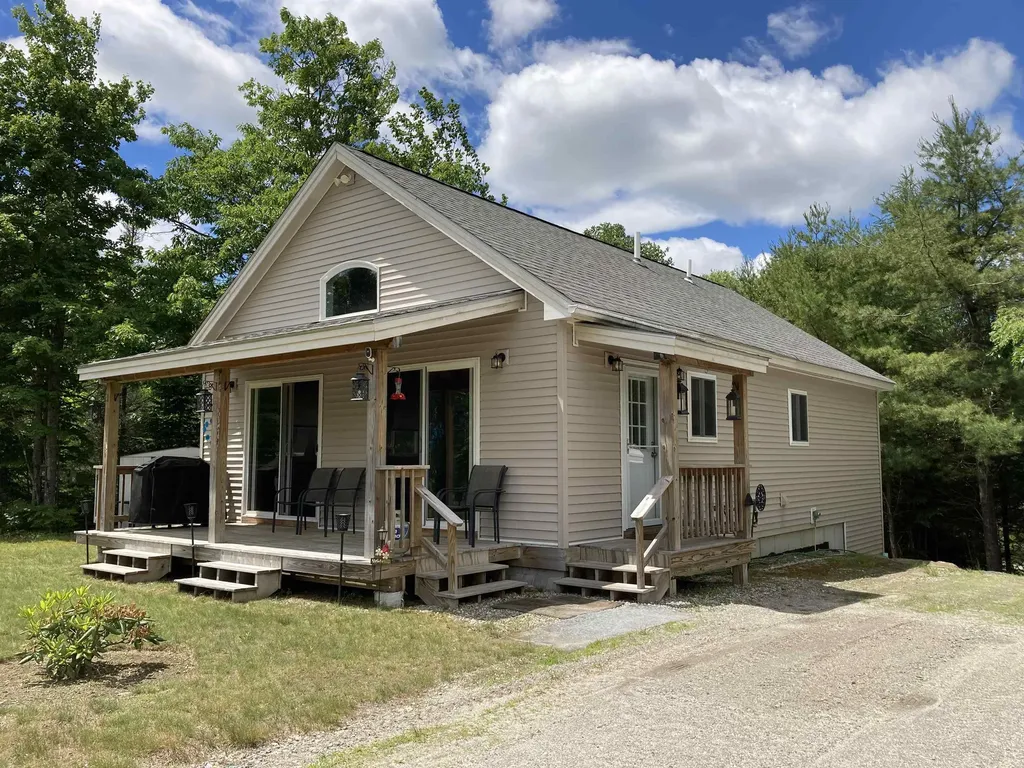 112 Roberts Road Canaan NH 03741