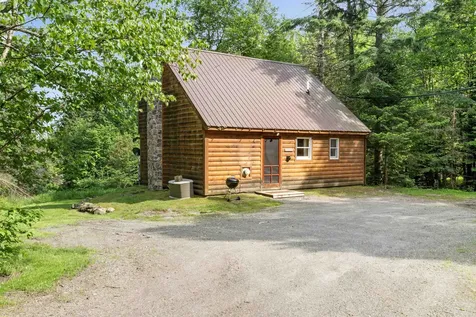 33 Eastman Road Pittsburg NH 03592