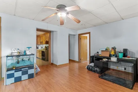 12 Crown Street Nashua NH 03060
