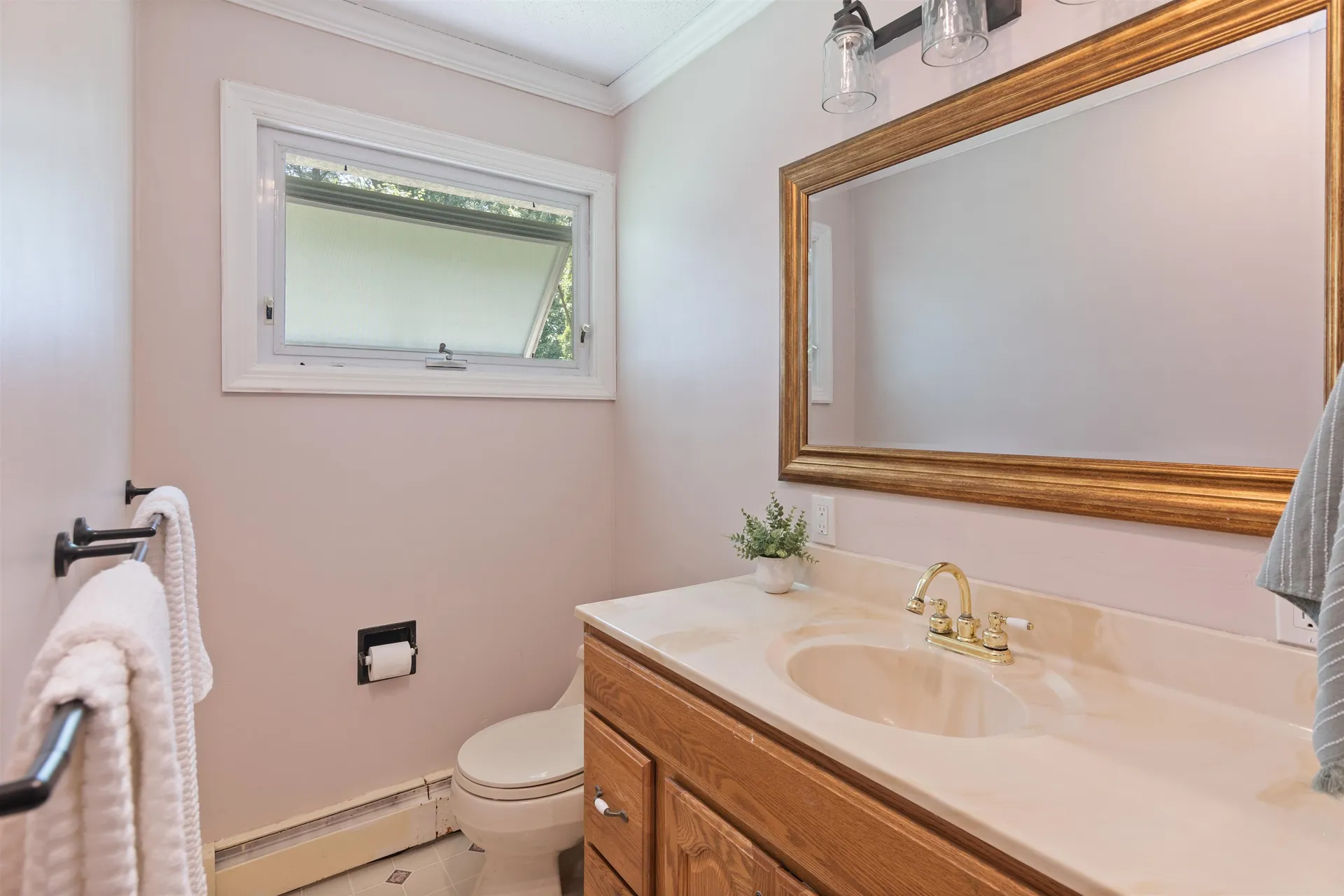 11 Alderbrook Road Essex VT 05452