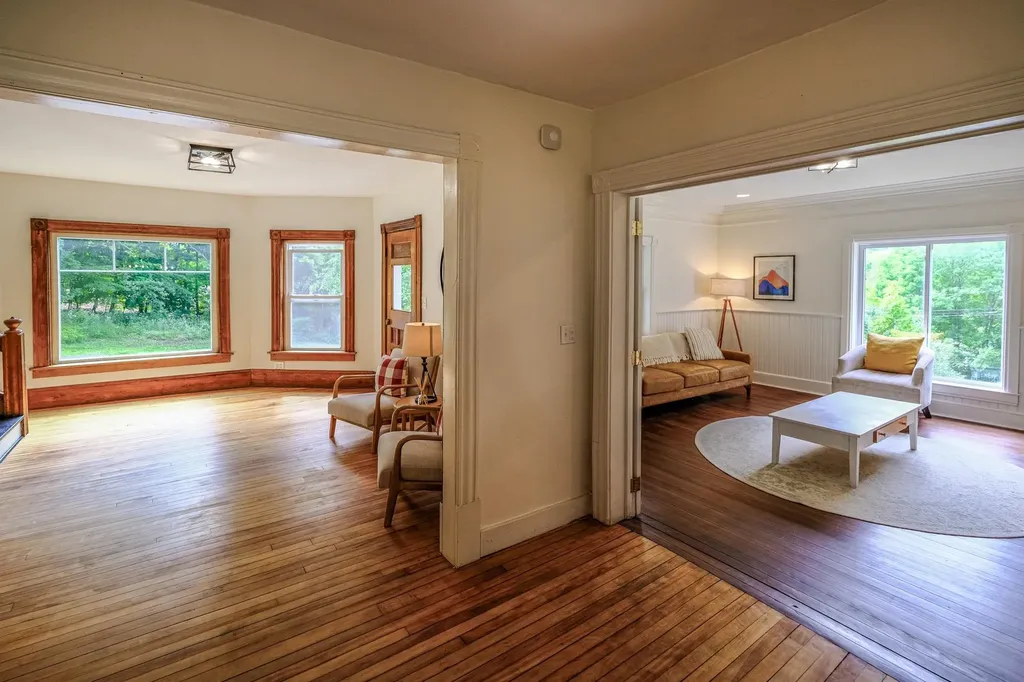 6 Gleascott Avenue Ludlow VT 05149