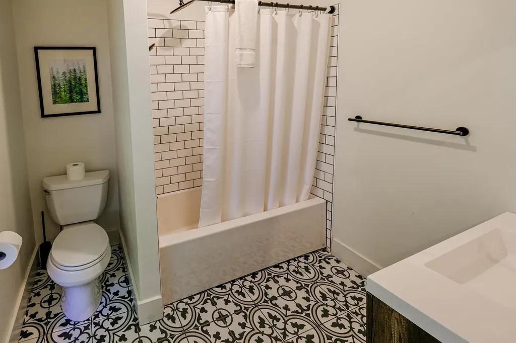 6 Gleascott Avenue Ludlow VT 05149