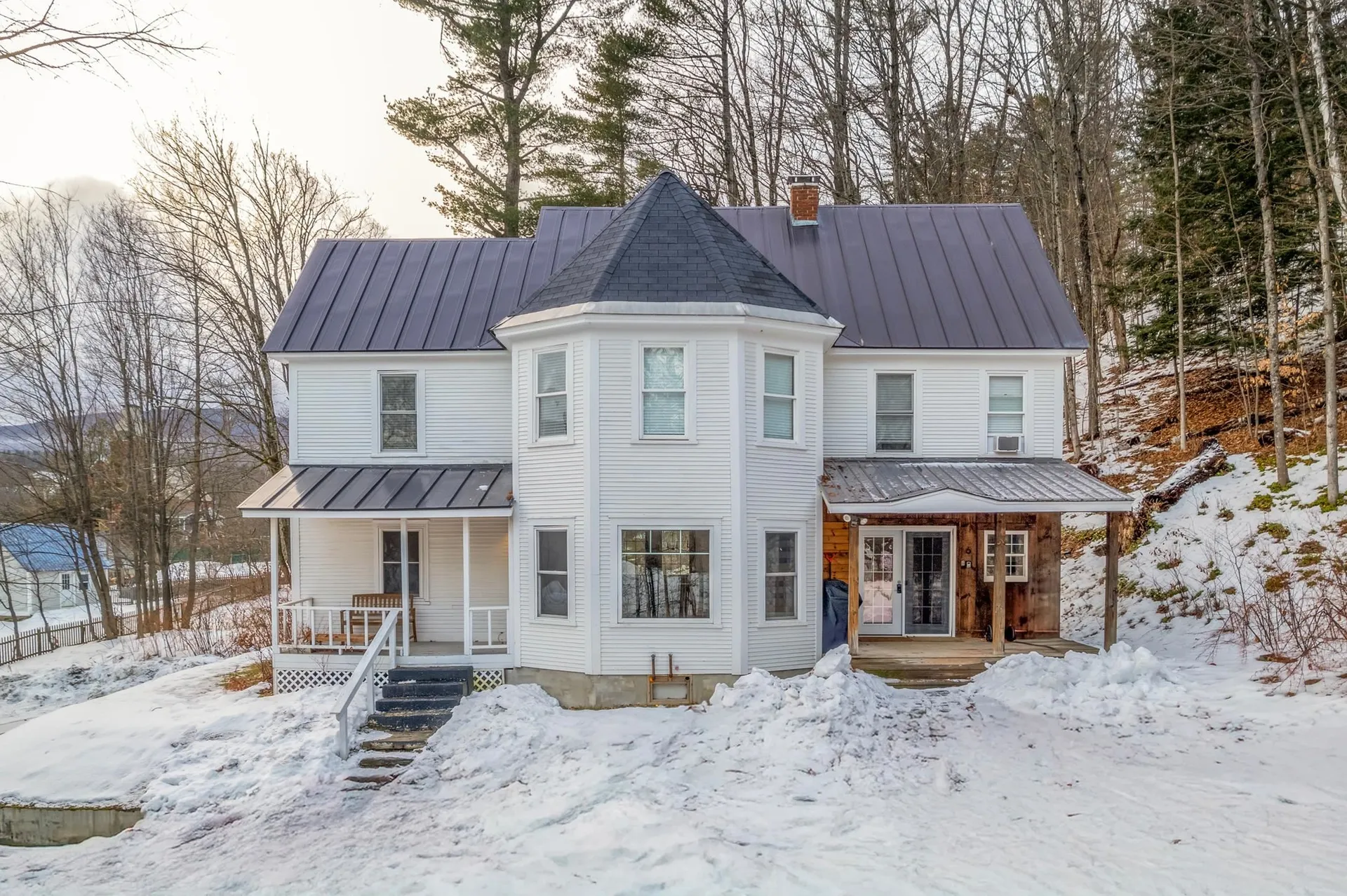 6 Gleascott Avenue Ludlow VT 05149