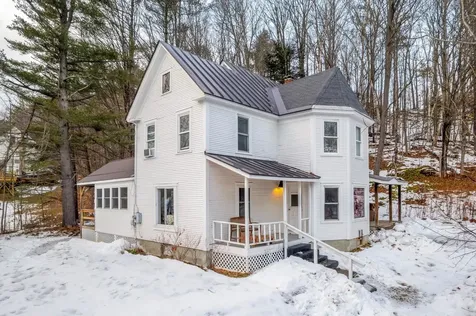 6 Gleascott Avenue Ludlow VT 05149