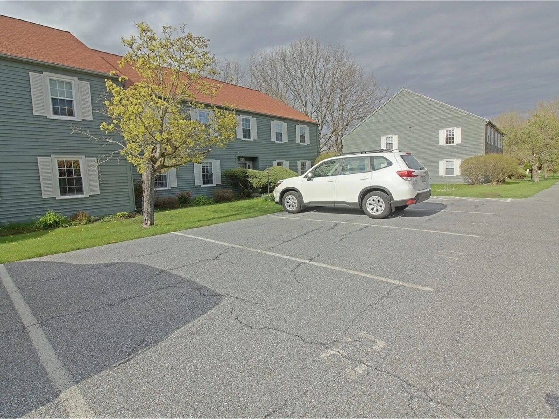 29 Twin Oaks Terrace South Burlington VT 05403