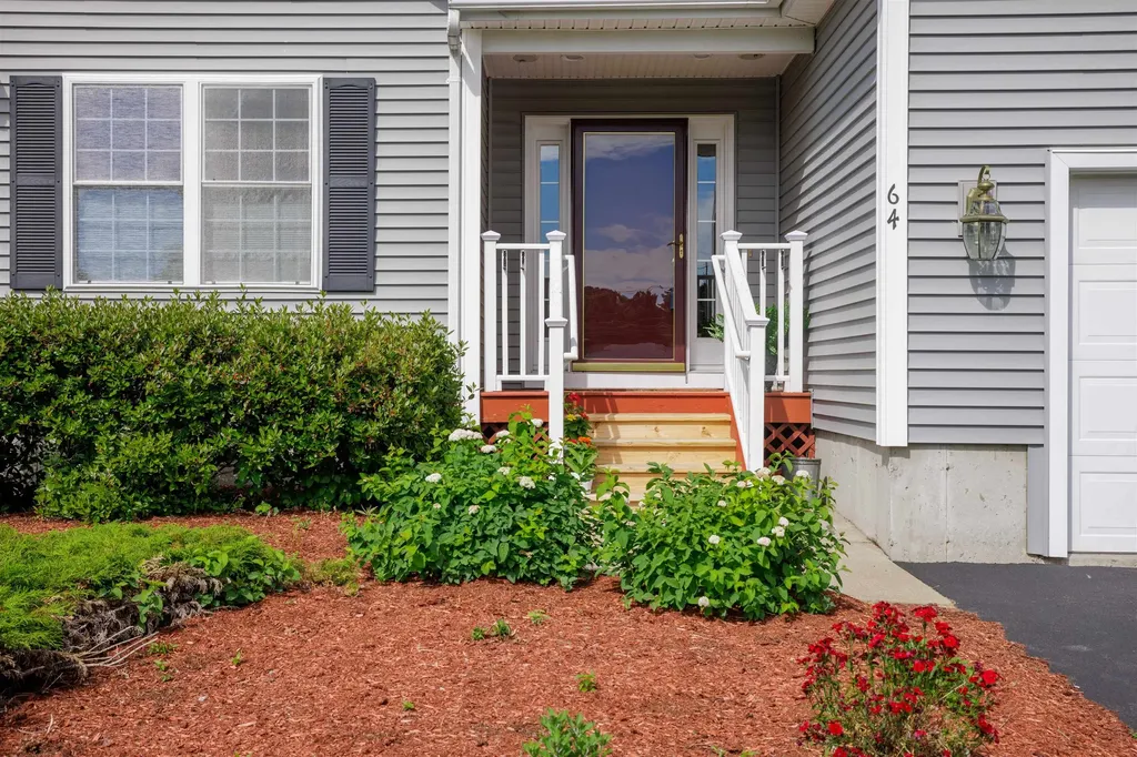 64 Hailey's Way Colchester VT 05446