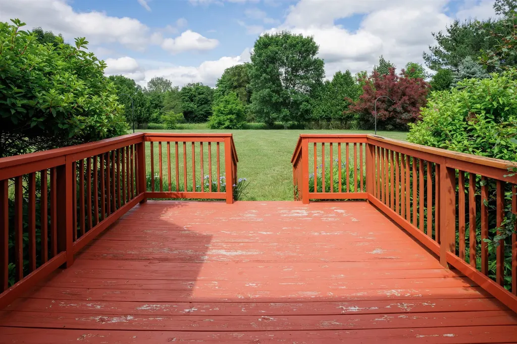 64 Hailey's Way Colchester VT 05446