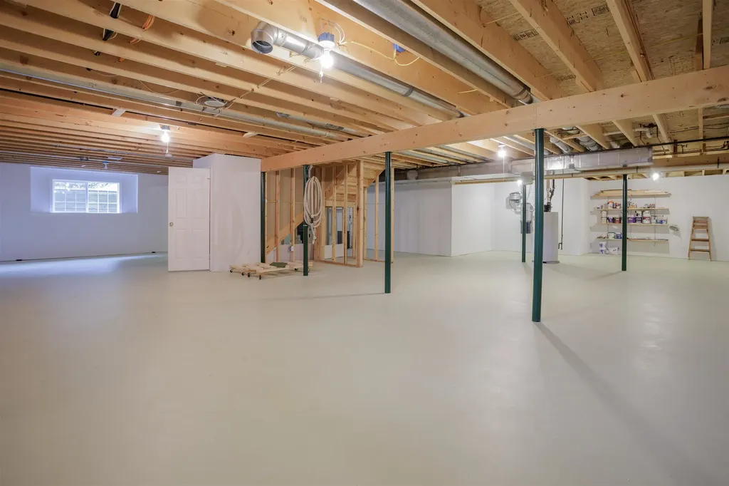64 Hailey's Way Colchester VT 05446