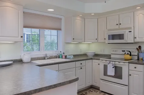 64 Hailey's Way Colchester VT 05446