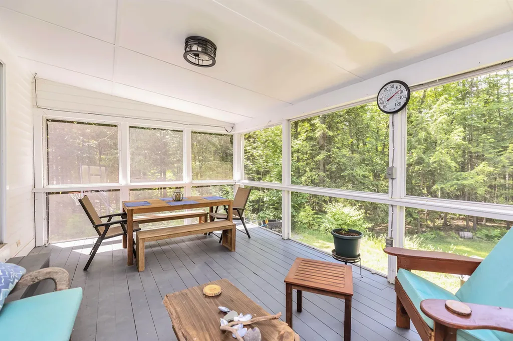 147 Hunter Farm Road Peterborough NH 03458