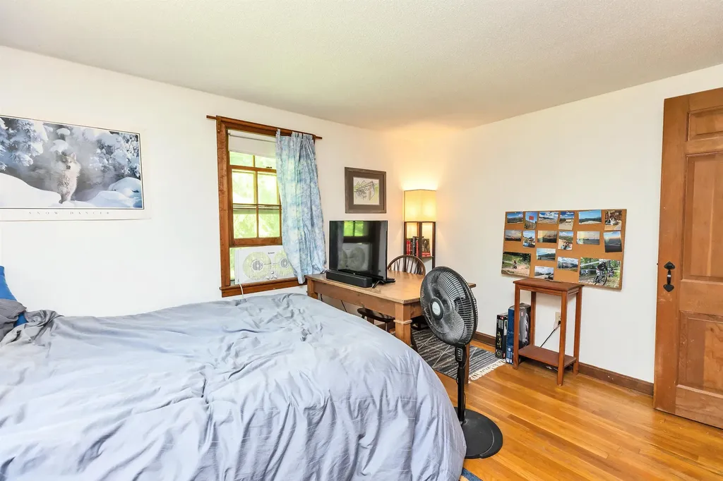 147 Hunter Farm Road Peterborough NH 03458