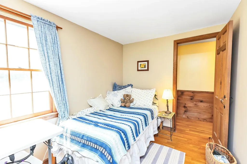 147 Hunter Farm Road Peterborough NH 03458