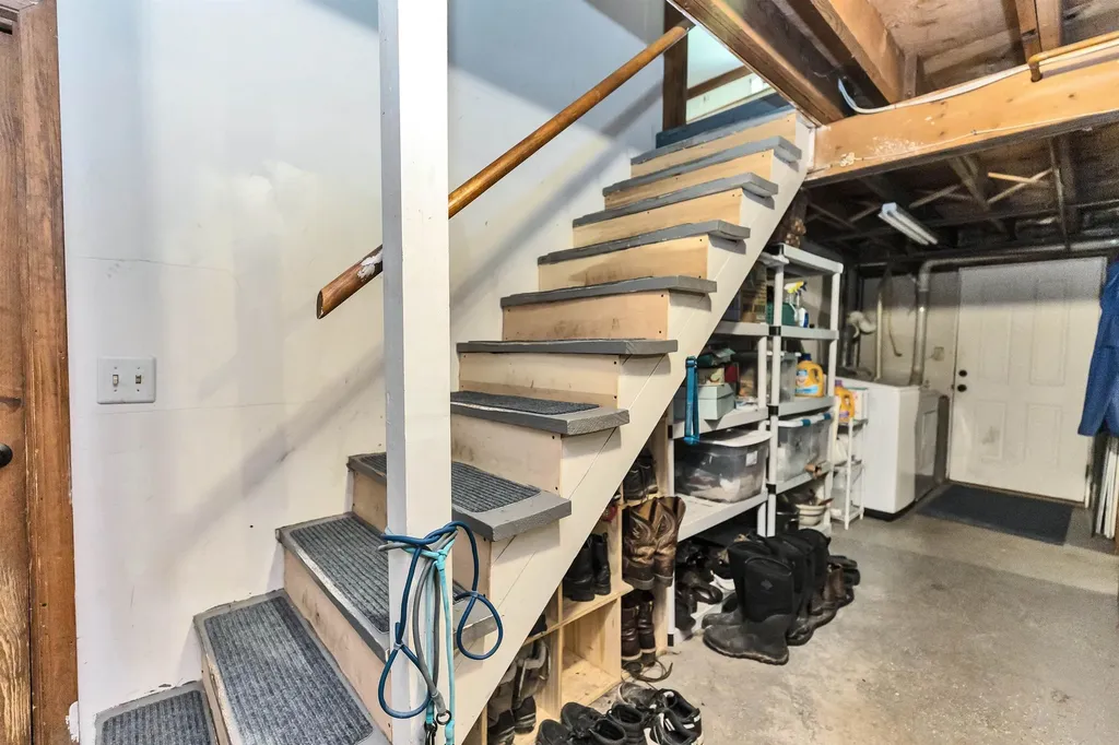 147 Hunter Farm Road Peterborough NH 03458