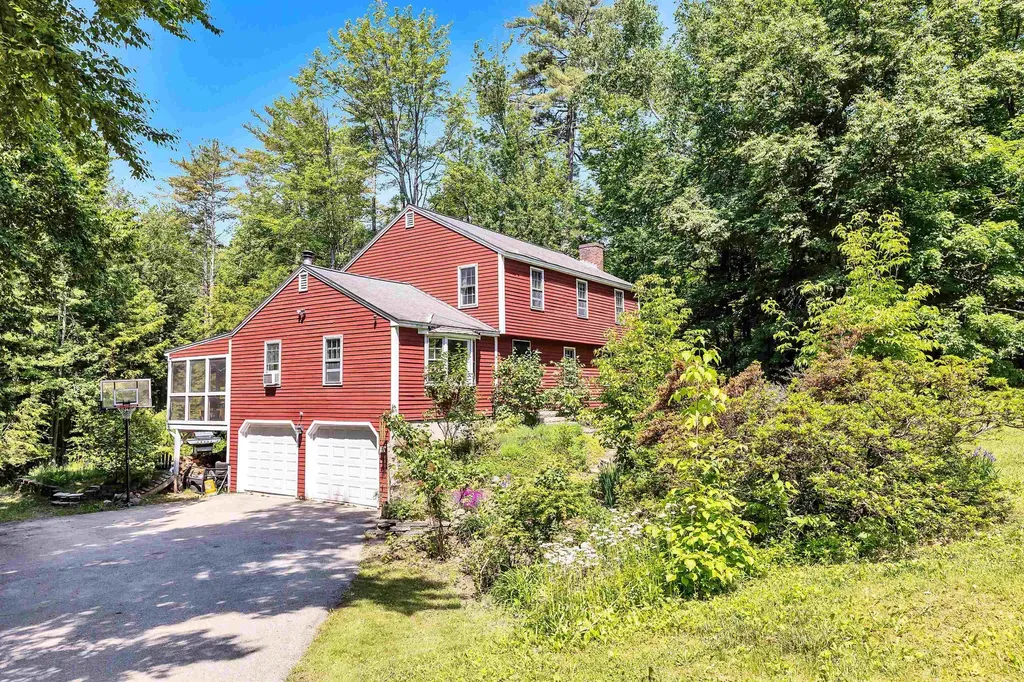 147 Hunter Farm Road Peterborough NH 03458