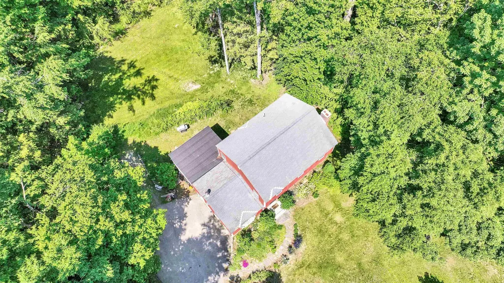 147 Hunter Farm Road Peterborough NH 03458