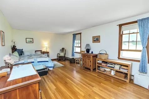 147 Hunter Farm Road Peterborough NH 03458