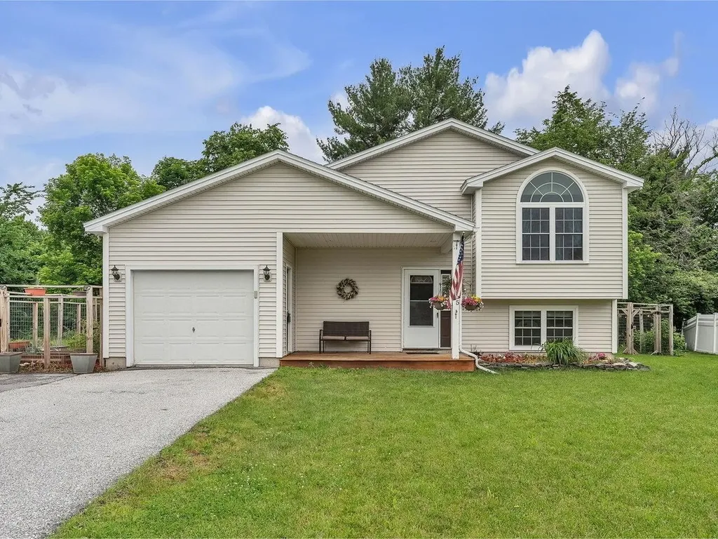 25 Glen Ridge Lane Swanton VT 05488