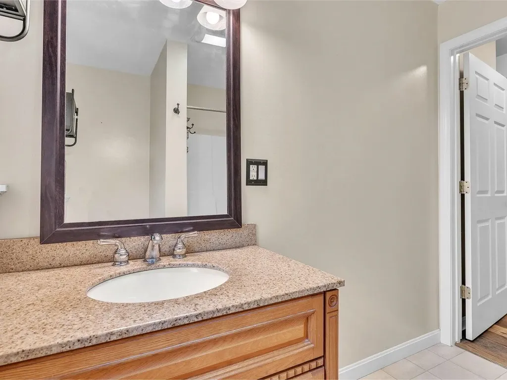 25 Glen Ridge Lane Swanton VT 05488