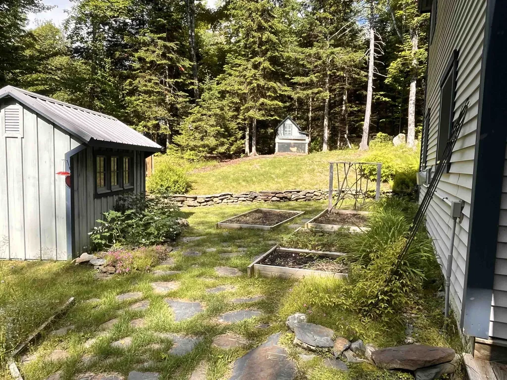 70 Tamarack Street Warren VT 05674
