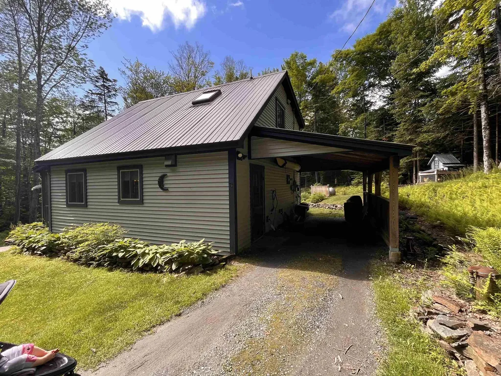 70 Tamarack Street Warren VT 05674