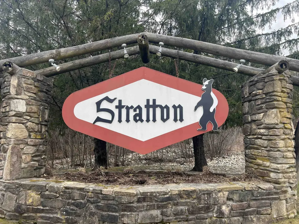 80 The Hollow Road Winhall VT 05340