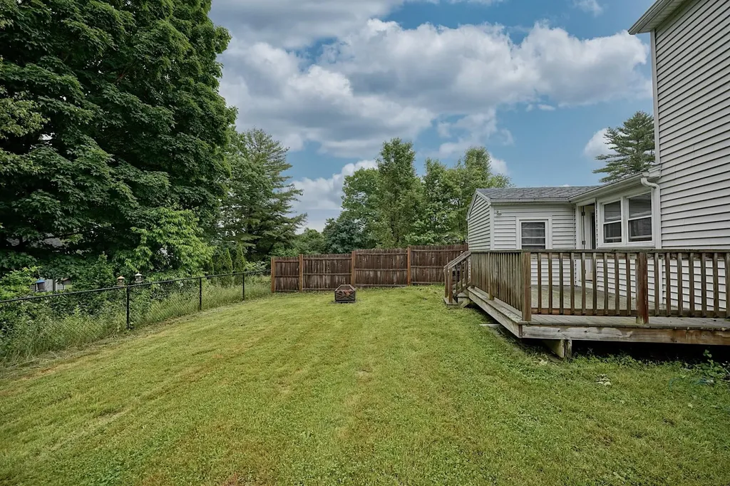 35 Vernita Drive Greenland NH 03840
