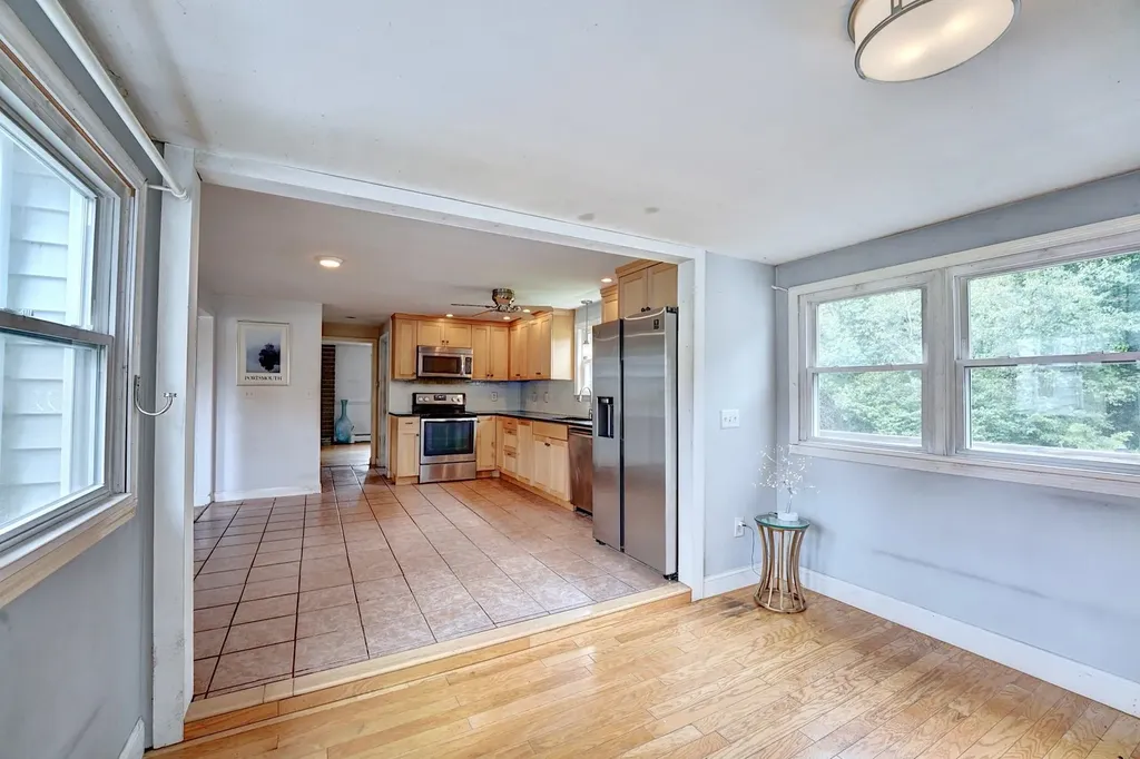 35 Vernita Drive Greenland NH 03840