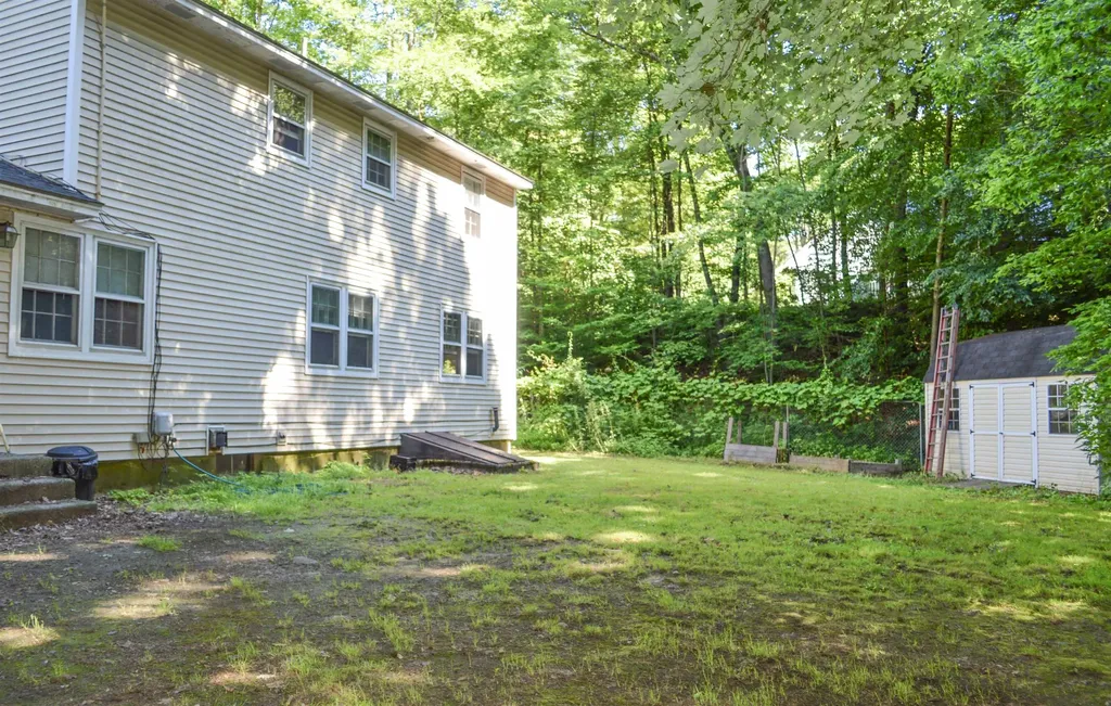 12 Autumn View Drive Hinsdale NH 03451