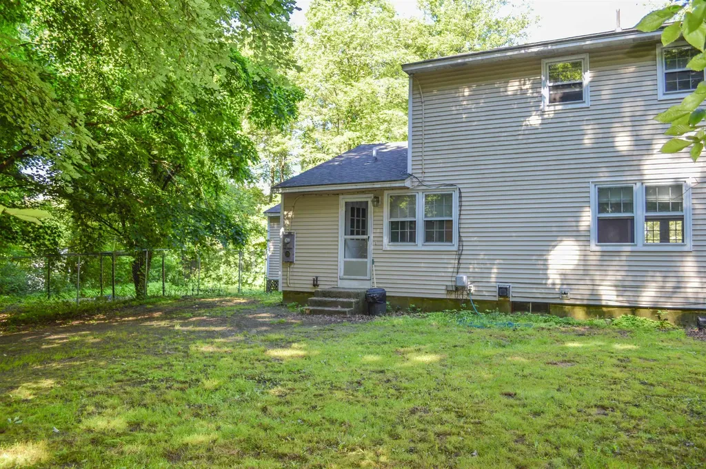 12 Autumn View Drive Hinsdale NH 03451