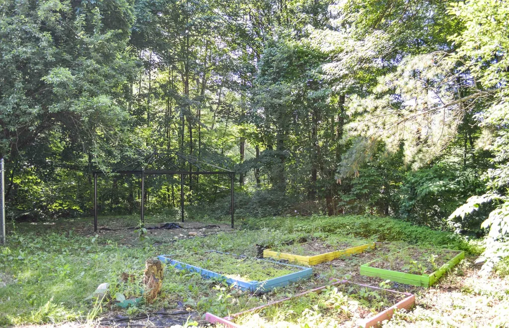 12 Autumn View Drive Hinsdale NH 03451