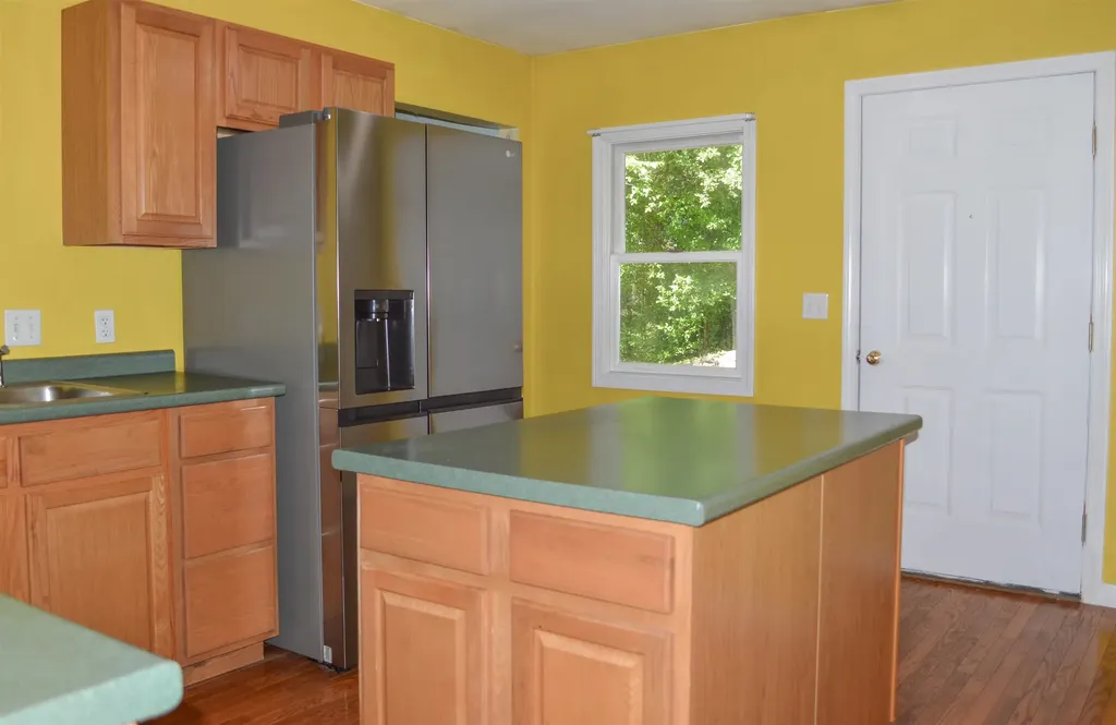 12 Autumn View Drive Hinsdale NH 03451