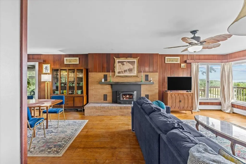 747 Watch Point Road Shoreham VT 05770