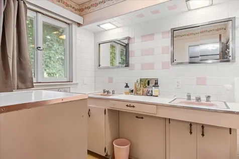 747 Watch Point Road Shoreham VT 05770