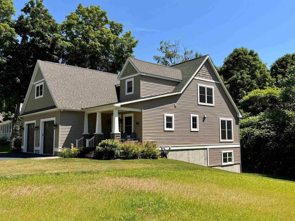 32 High Street Ludlow Ludlow VT Real Estate MLS 5000462