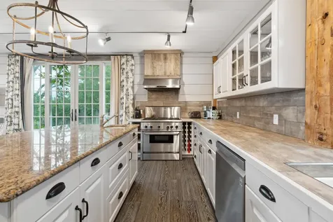 237 Maple Street Stowe VT 05672