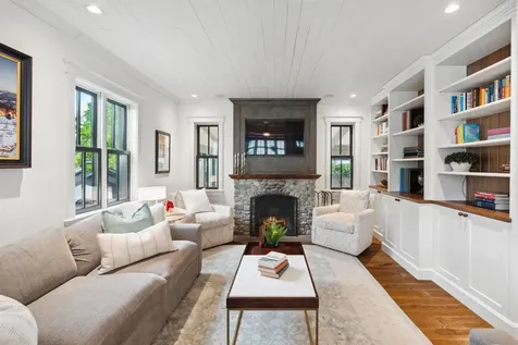 237 Maple Street Stowe VT 05672