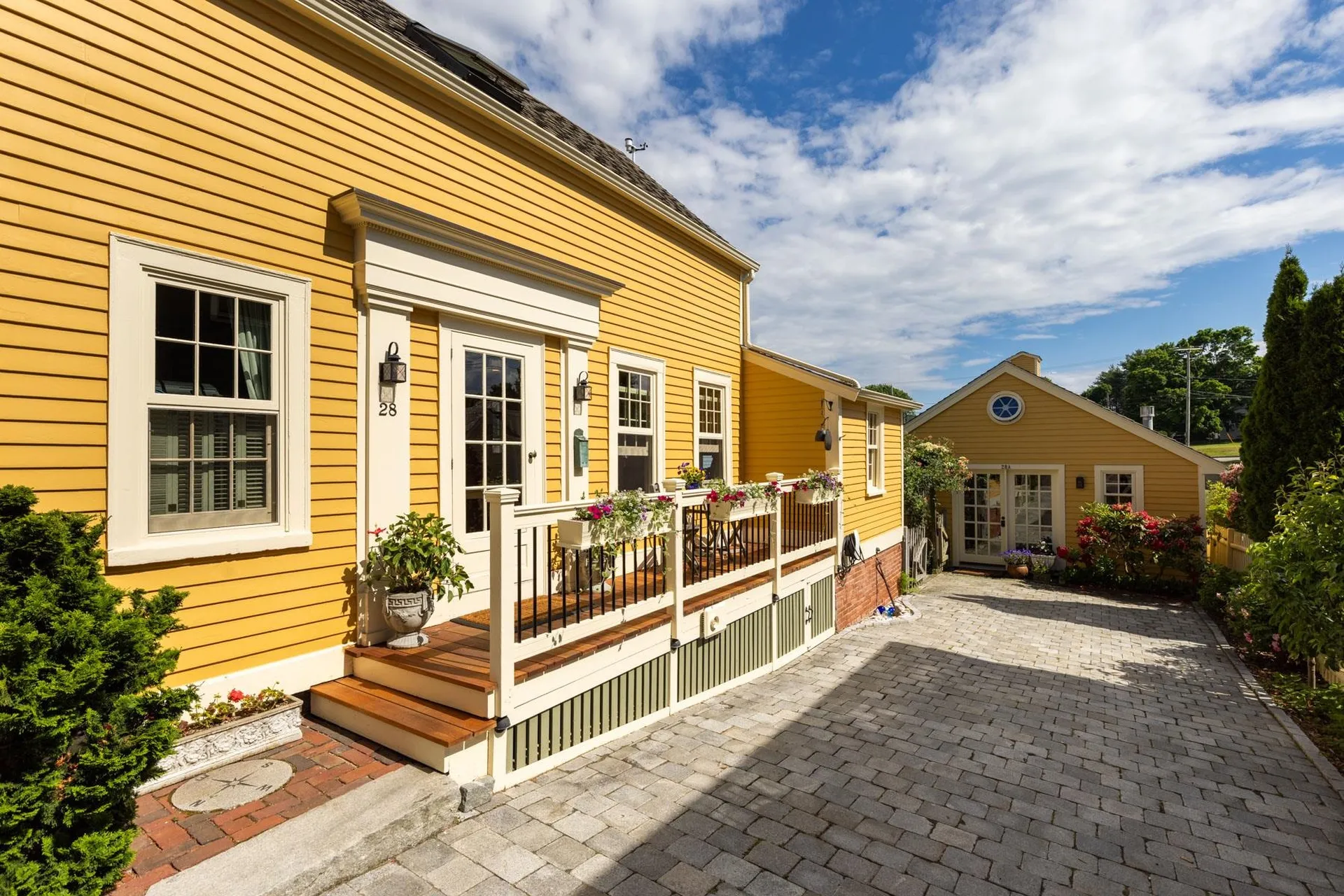 28 Walden Street Portsmouth NH 03801